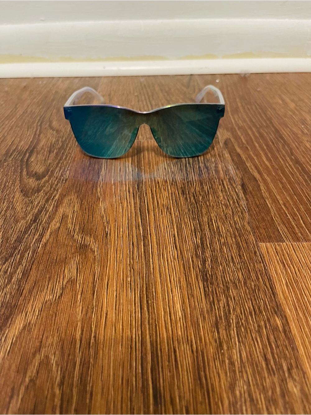 Roxy Blue Mirrored Frameless Sunglasses